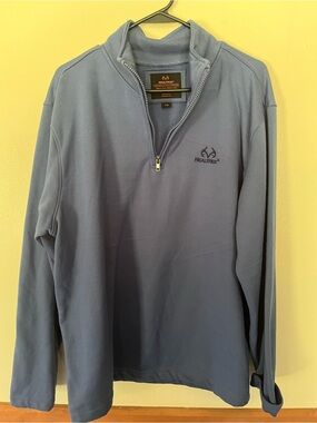 Men’s Realtree Blue Quarter Zip Sweater size Large